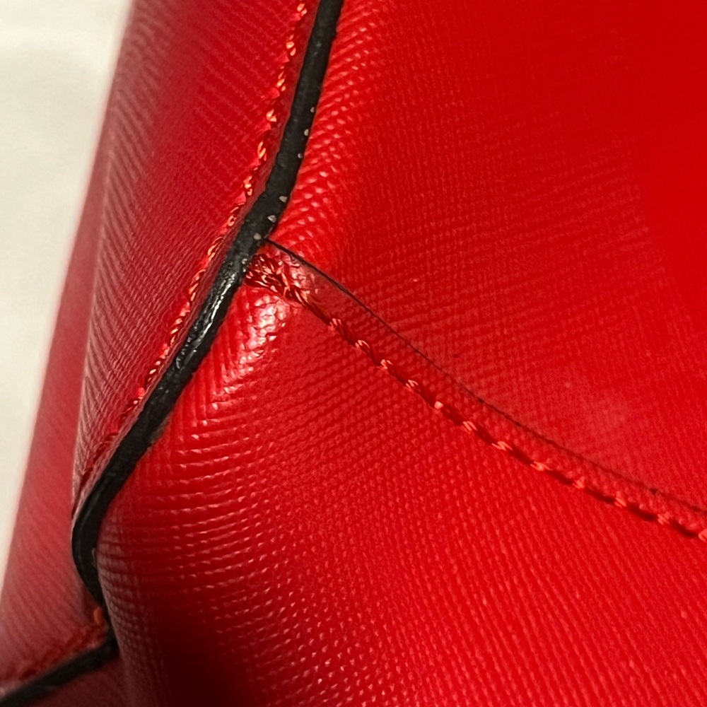 🩷♥️🩷 Mini Guess Crossbody/Handbag ♥️🩷♥️ - Picture 8 of 11